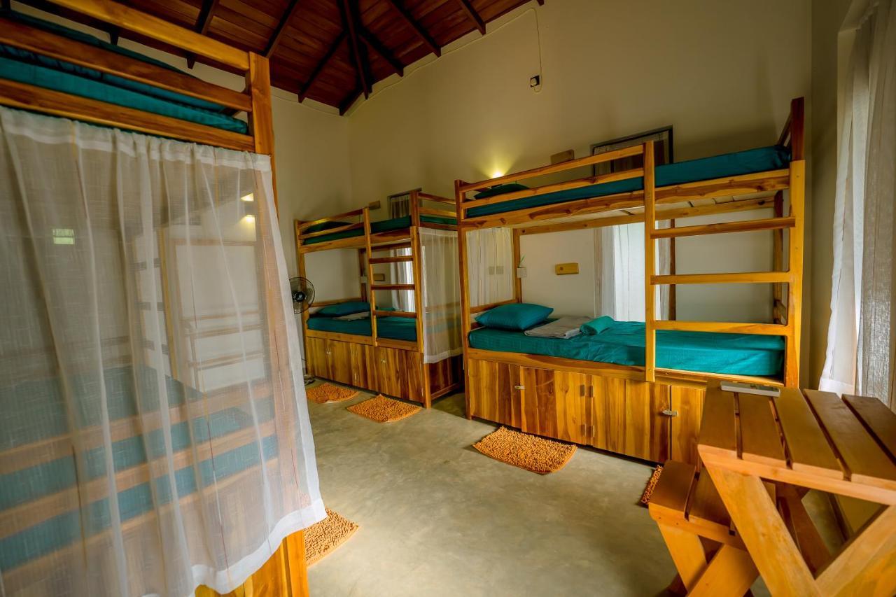 Sixth Sense Hostel Unawatuna Εξωτερικό φωτογραφία